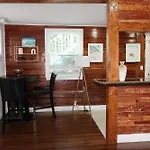 The Elizabeth Suite